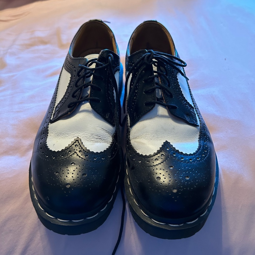 Dr Martens 3989 BEX Smooth Leather Brogue Unisex Shoes